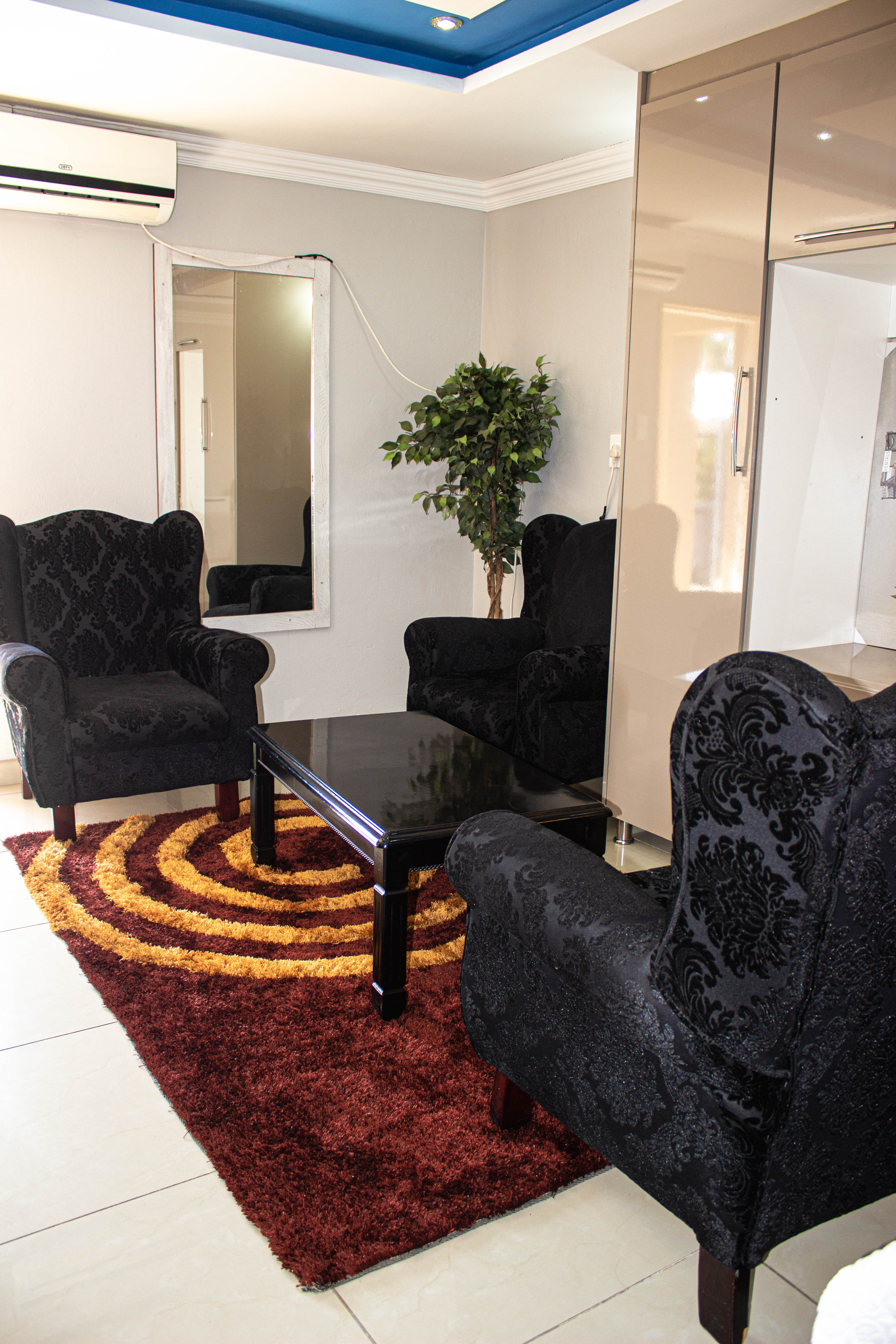Standard Room facilities at Mashamba Country House